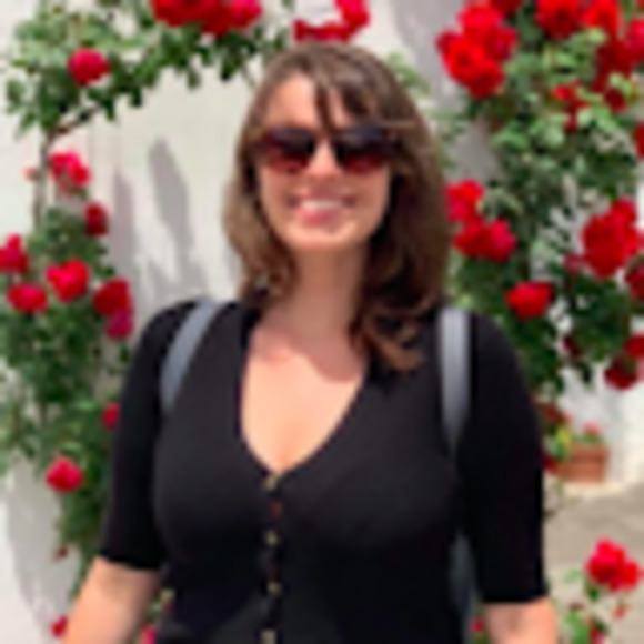 Meet your Posher, Heidi - Picture 1 of 1